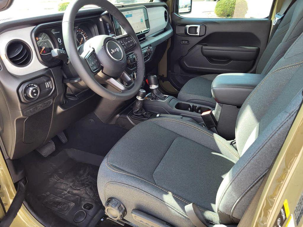 new 2025 Jeep Gladiator car, priced at $51,995