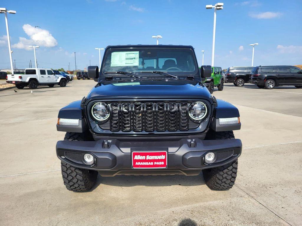 new 2025 Jeep Gladiator car, priced at $51,995