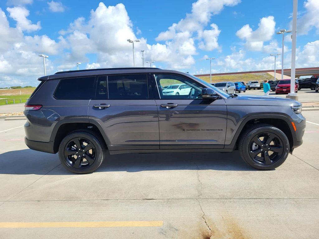 new 2025 Jeep Grand Cherokee L car, priced at $53,139