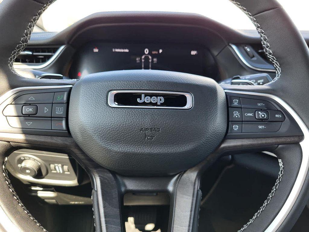 new 2025 Jeep Grand Cherokee L car, priced at $53,139