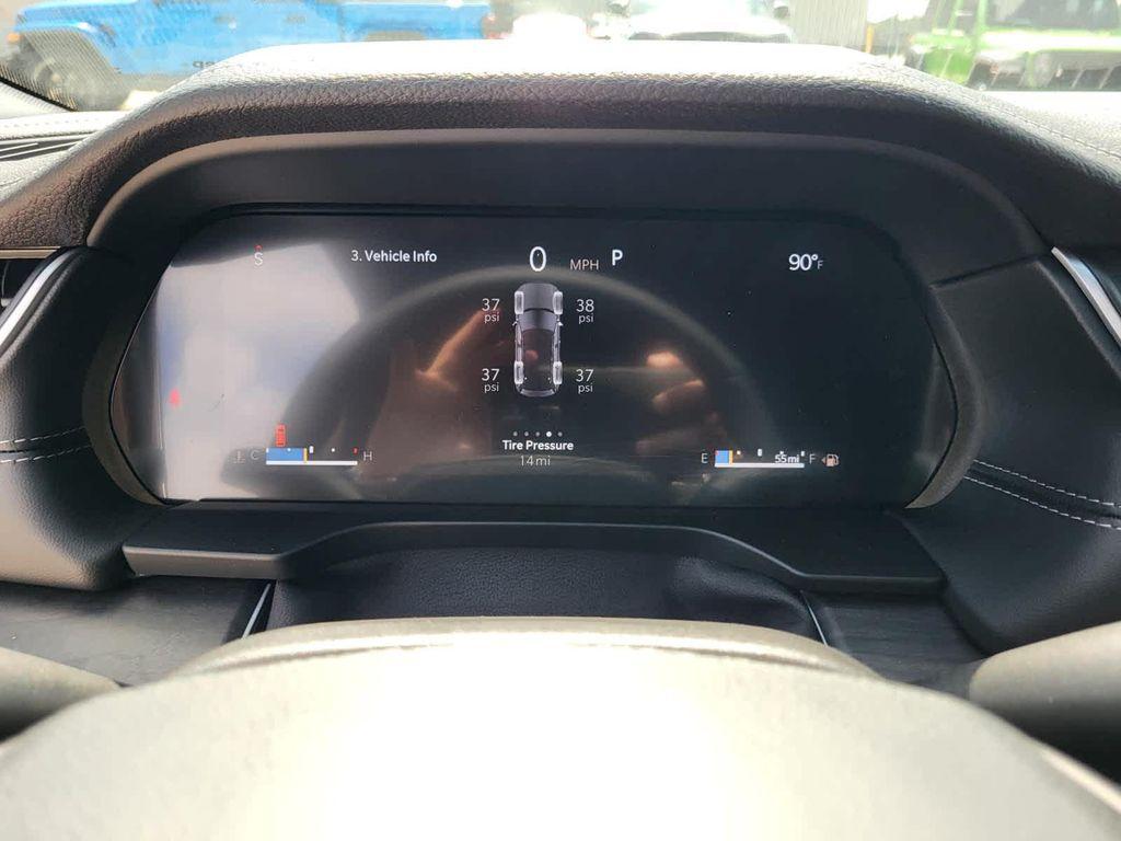 new 2025 Jeep Grand Cherokee car, priced at $55,146