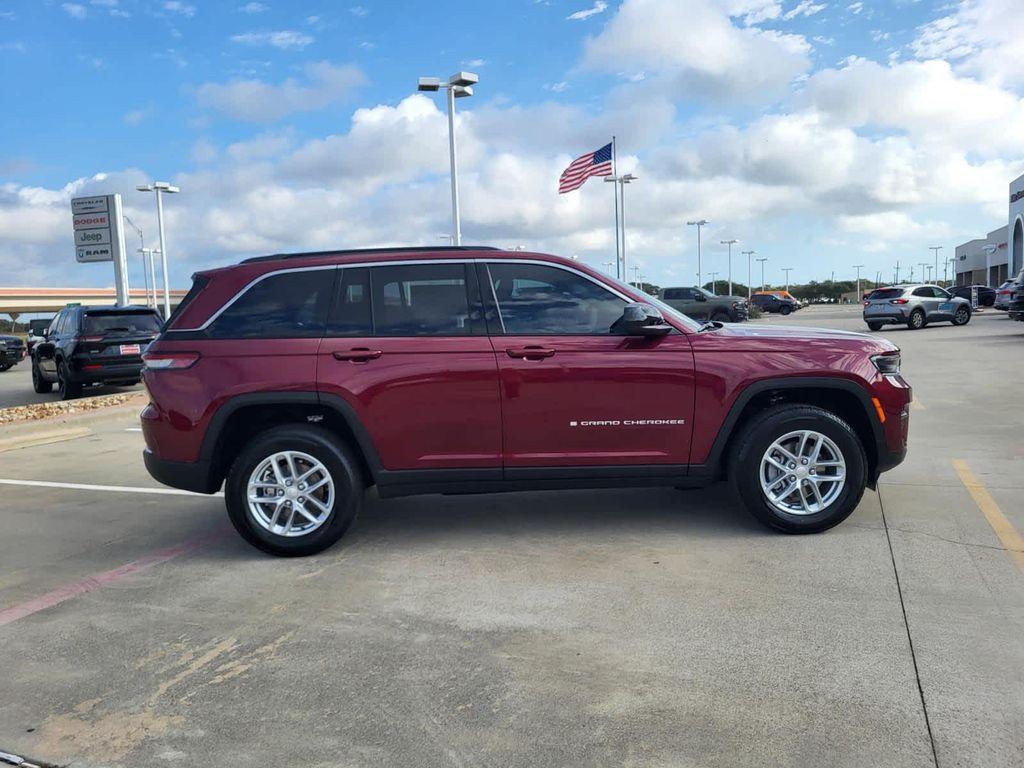 new 2025 Jeep Grand Cherokee car, priced at $41,314