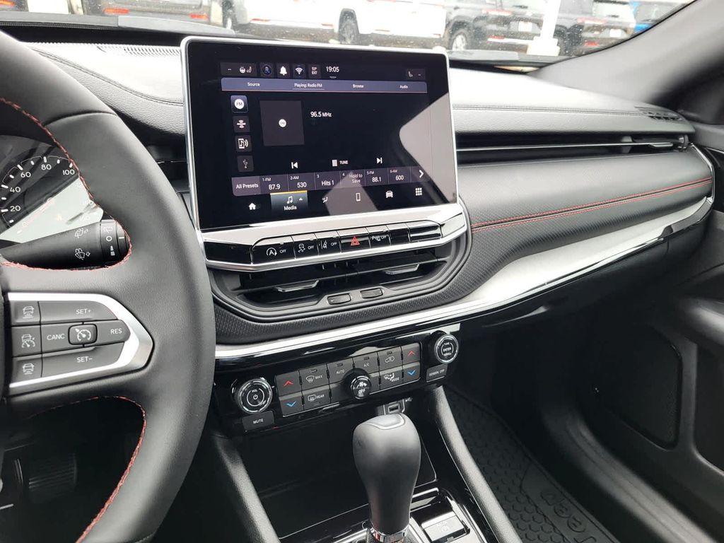 new 2026 Jeep Compass car, priced at $35,615