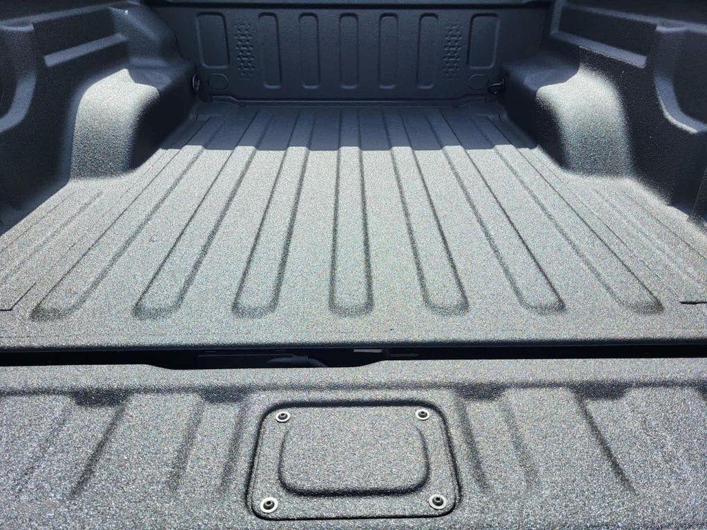 new 2025 Jeep Gladiator car, priced at $49,901