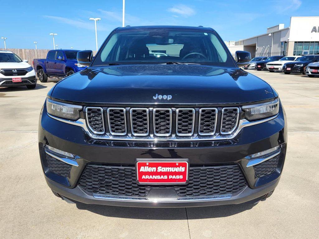 used 2024 Jeep Grand Cherokee car, priced at $36,995