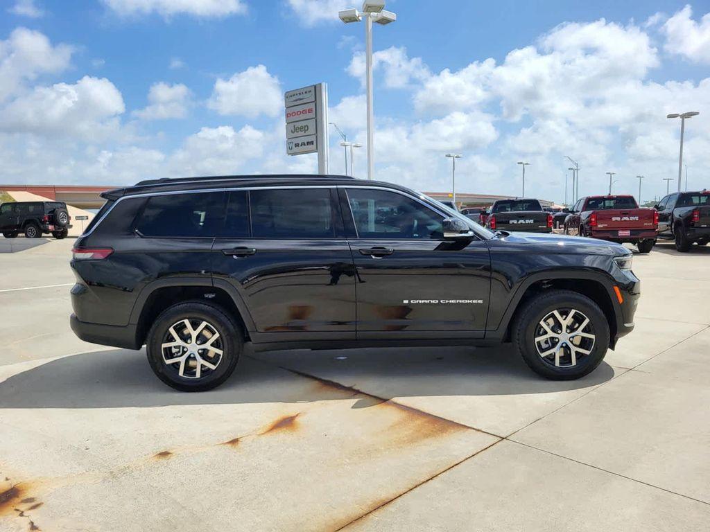 new 2025 Jeep Grand Cherokee L car, priced at $52,110
