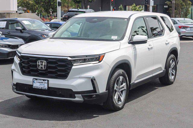 used 2025 Honda Pilot car, priced at $39,383