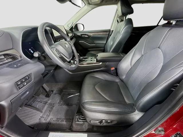 used 2024 Toyota Highlander car, priced at $44,981