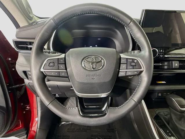 used 2024 Toyota Highlander car, priced at $44,981