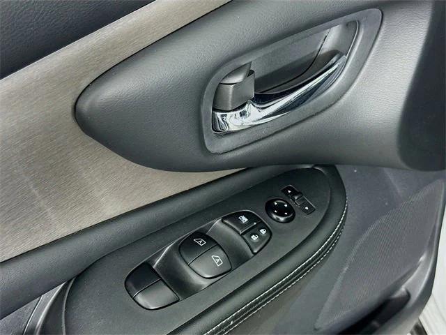 used 2023 Nissan Murano car, priced at $20,981