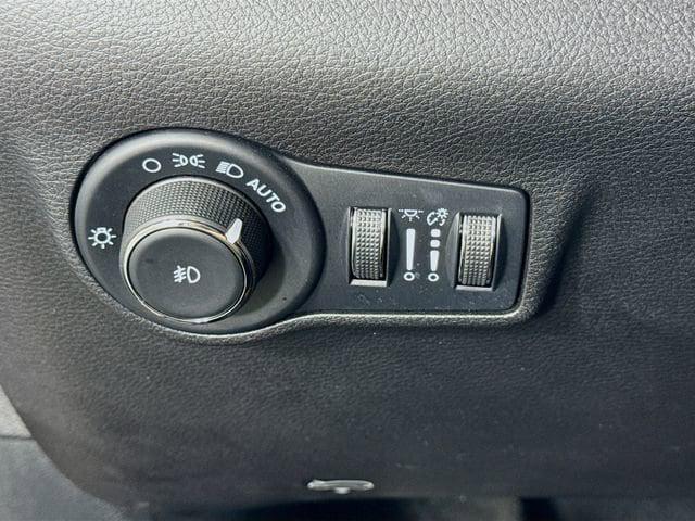 used 2022 Jeep Compass car, priced at $22,481