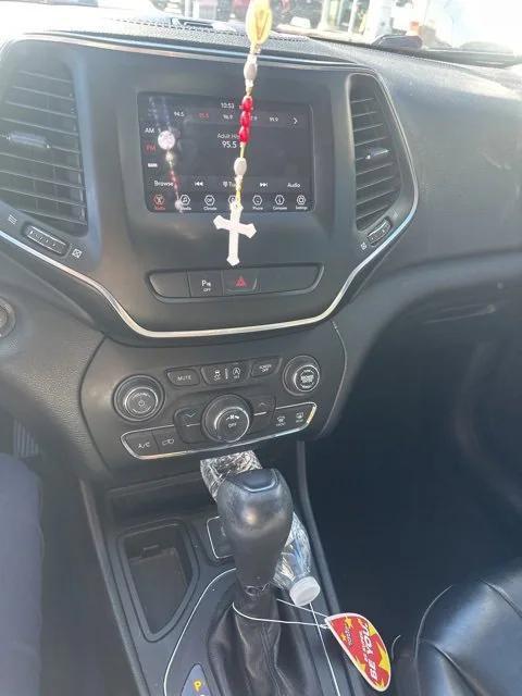 used 2020 Jeep Cherokee car, priced at $16,981