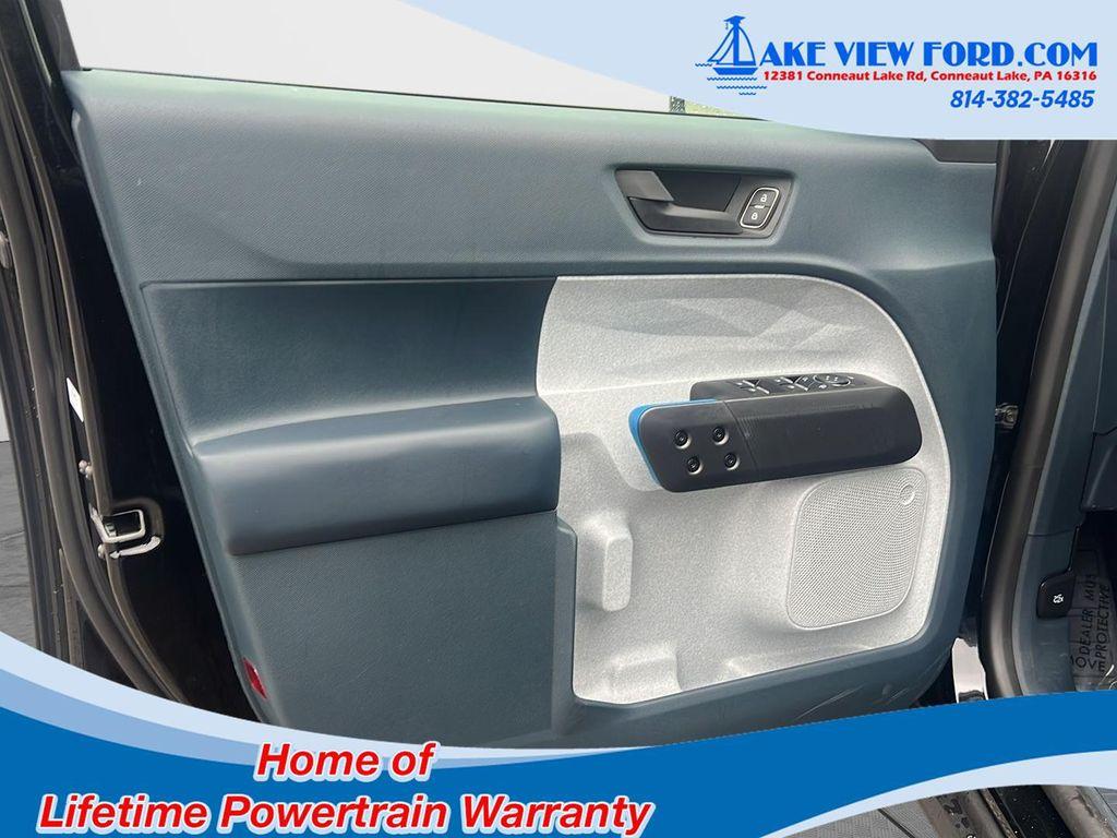 new 2025 Ford Maverick car, priced at $33,395