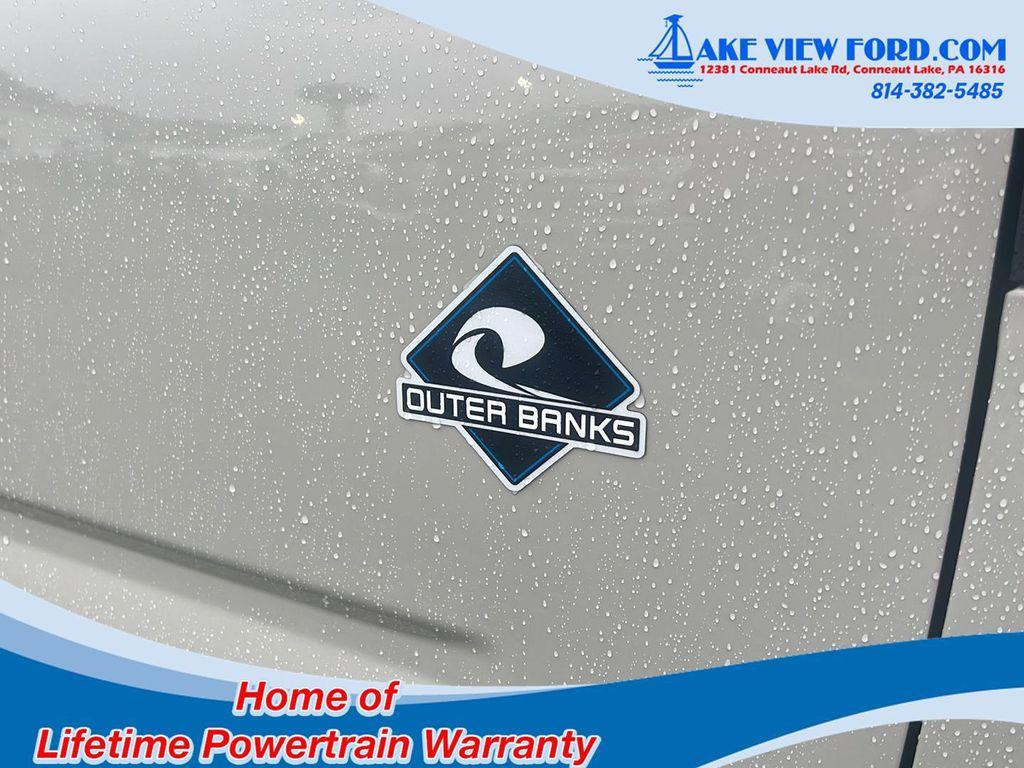 new 2025 Ford Bronco Sport car, priced at $40,995