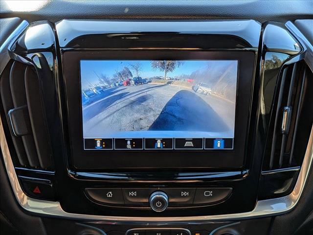 used 2023 Chevrolet Traverse car, priced at $31,490