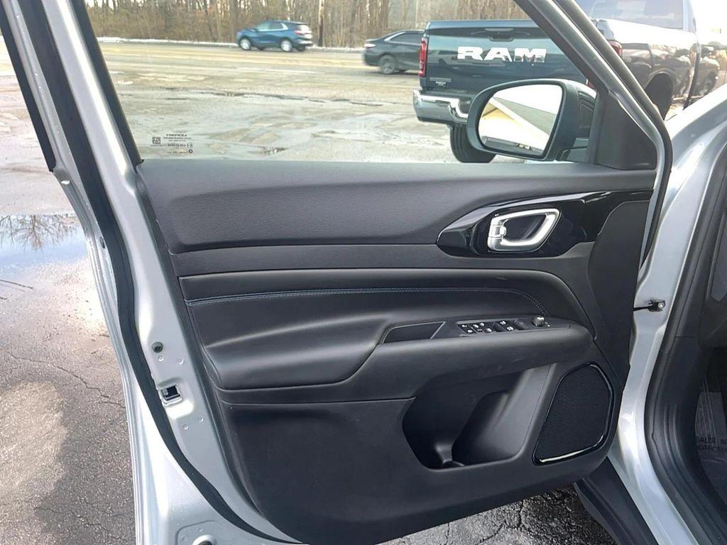 new 2026 Jeep Compass car, priced at $34,305