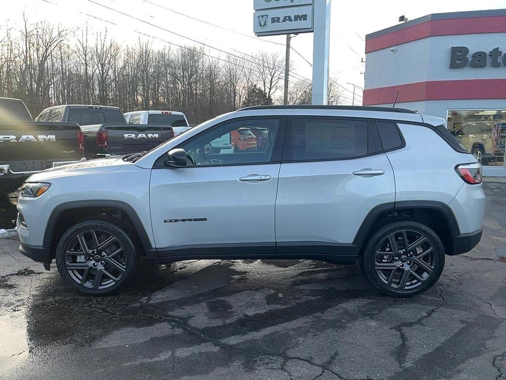 new 2026 Jeep Compass car, priced at $34,305