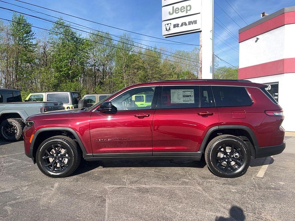 new 2026 Jeep Grand Cherokee L car, priced at $51,080