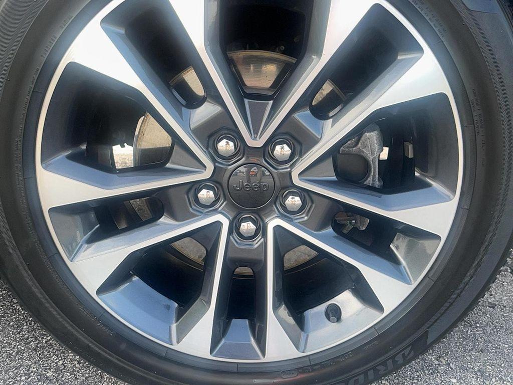 used 2021 Jeep Grand Cherokee L car