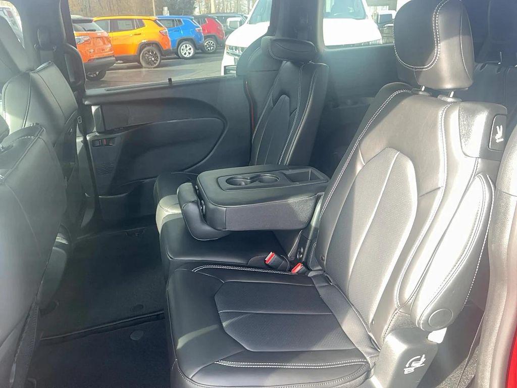 new 2026 Chrysler Pacifica car, priced at $48,335