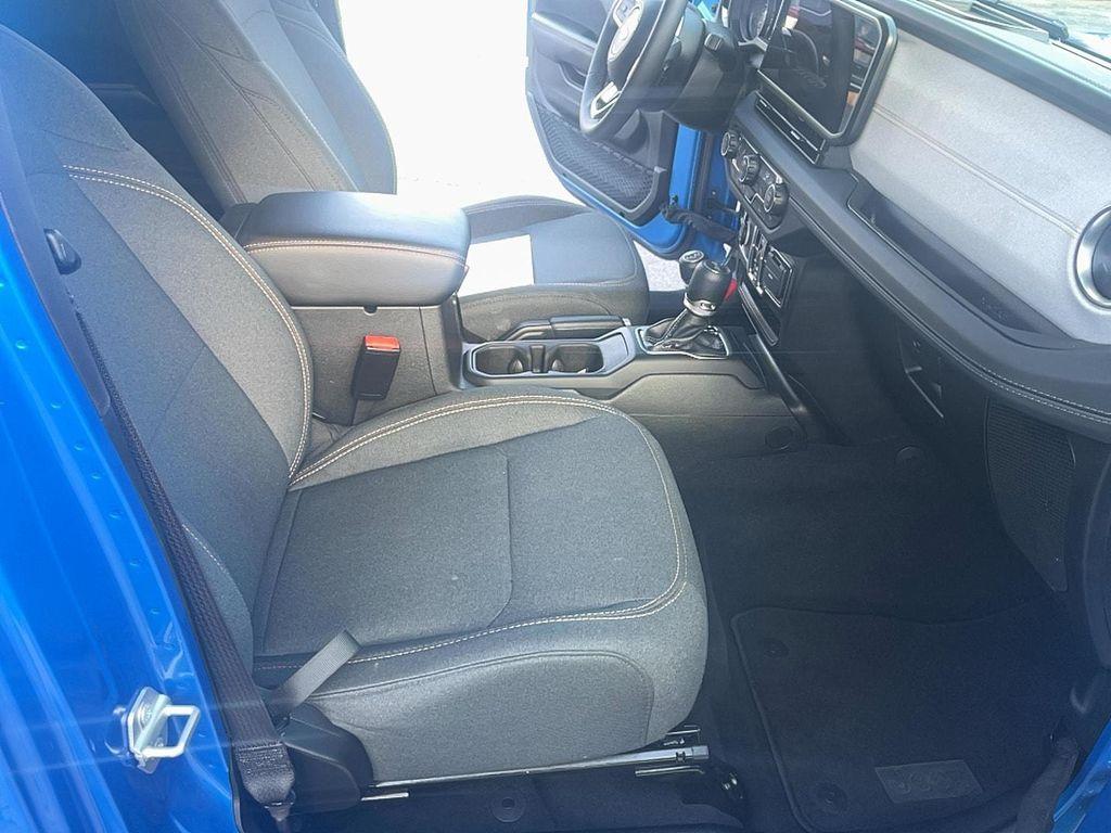 used 2025 Jeep Wrangler car