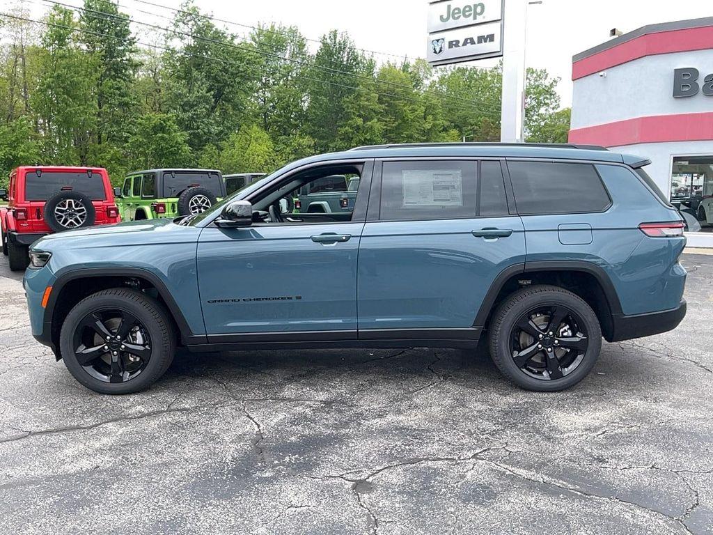new 2026 Jeep Grand Cherokee L car, priced at $52,630