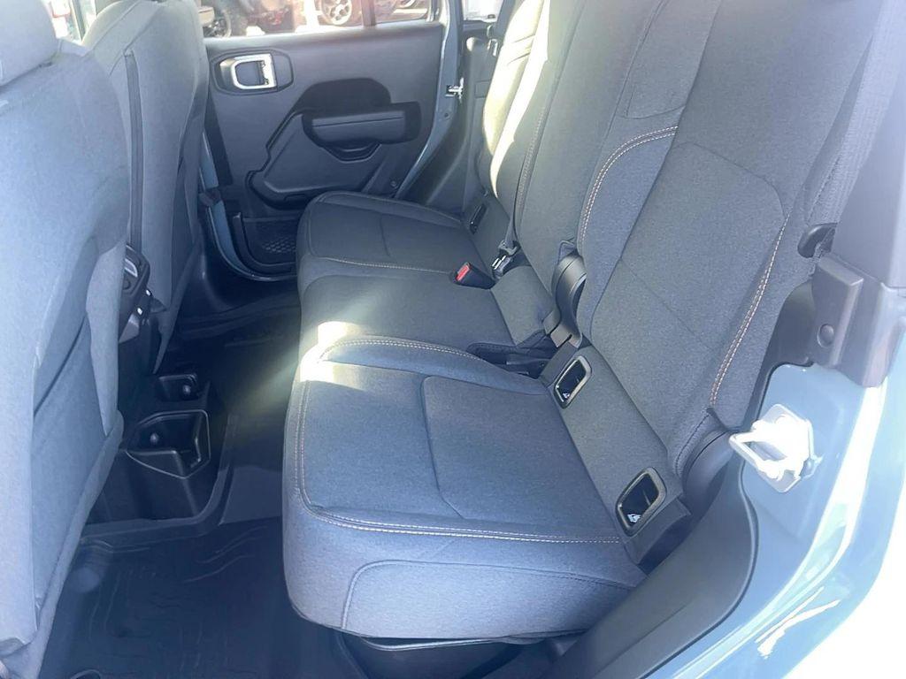 new 2026 Jeep Gladiator car, priced at $55,605