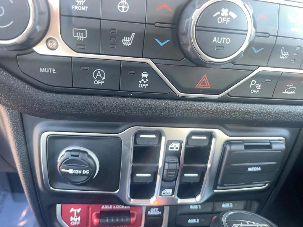 new 2026 Jeep Gladiator car, priced at $55,605