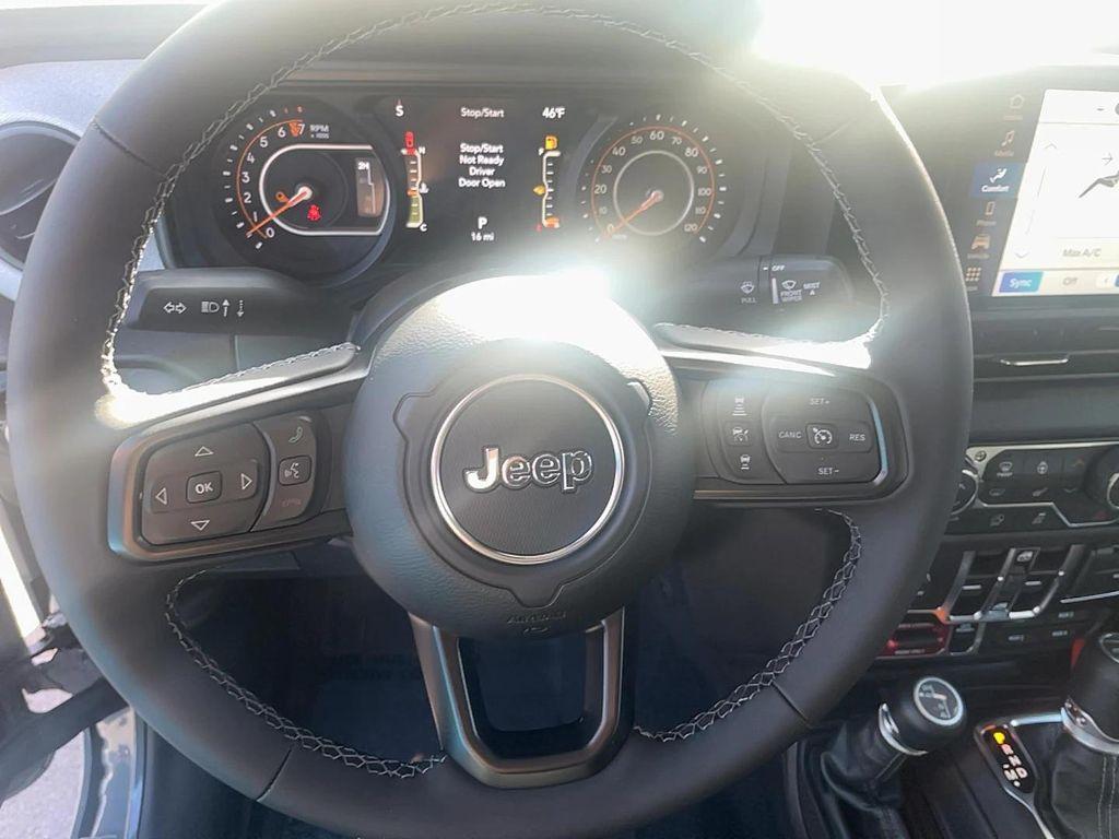 new 2026 Jeep Gladiator car, priced at $55,605