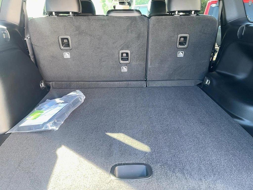 new 2025 Jeep Grand Cherokee car, priced at $48,375