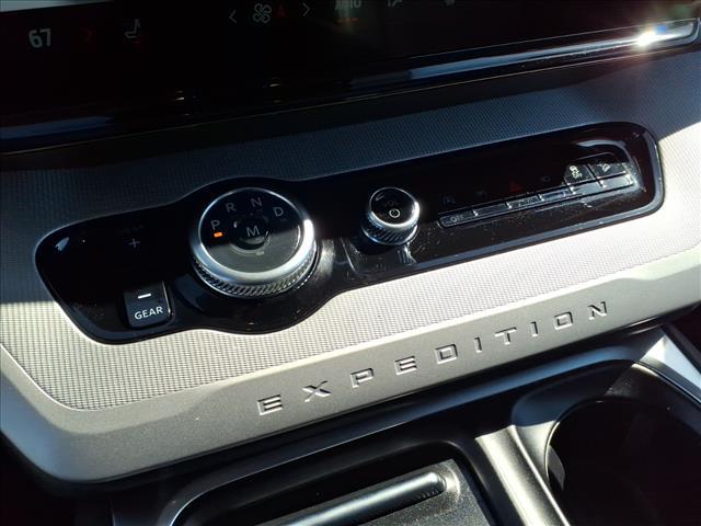 used 2025 Ford Expedition car, priced at $58,988
