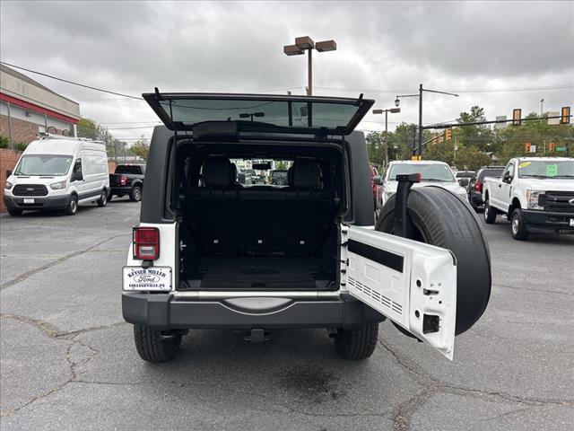 used 2016 Jeep Wrangler Unlimited car, priced at $19,995