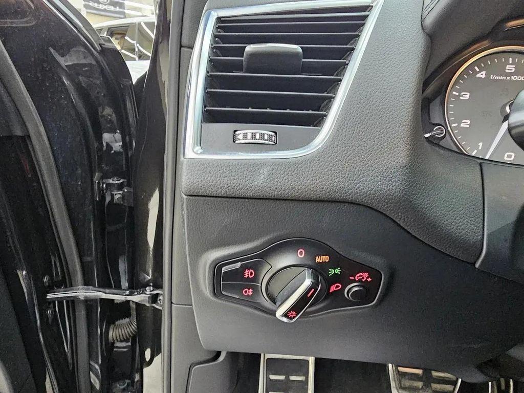 Audi SQ5 view 35