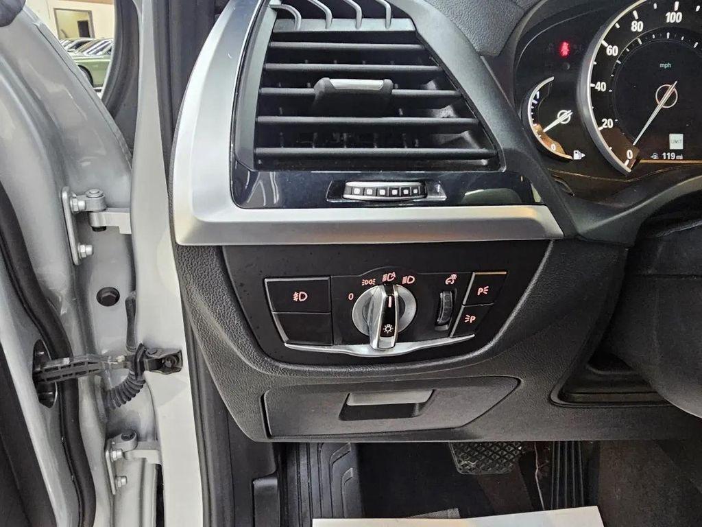 BMW X3 view 37