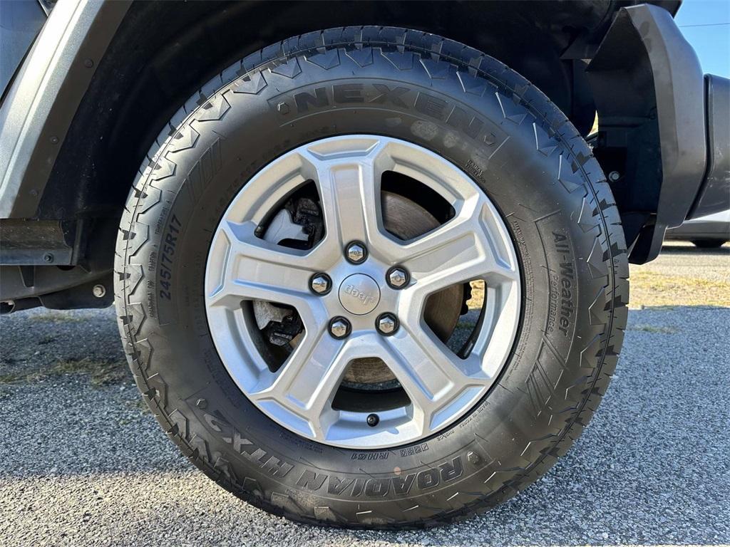 used 2020 Jeep Wrangler Unlimited car, priced at $22,547