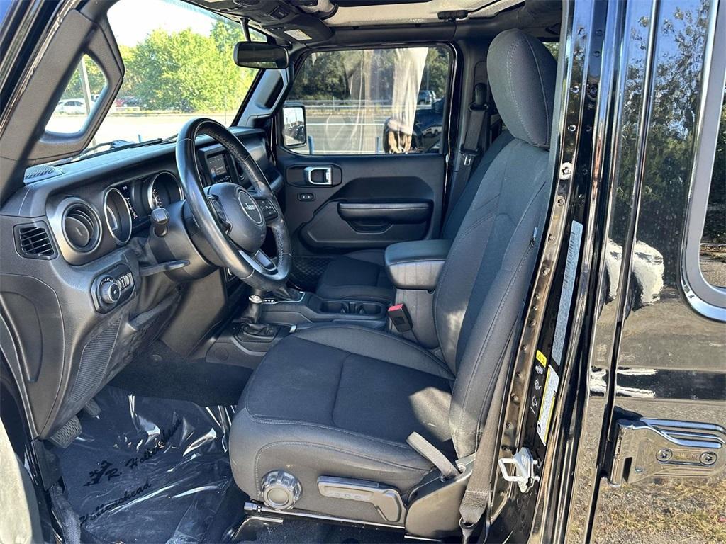 used 2020 Jeep Wrangler Unlimited car, priced at $22,547