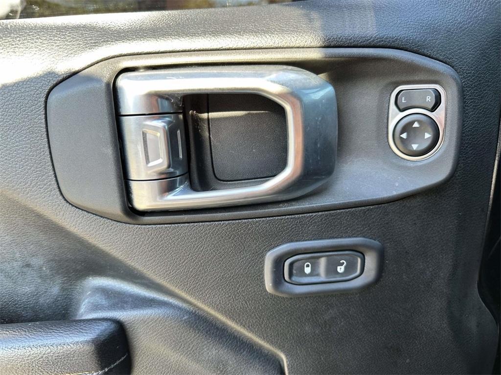 used 2020 Jeep Wrangler Unlimited car, priced at $22,547