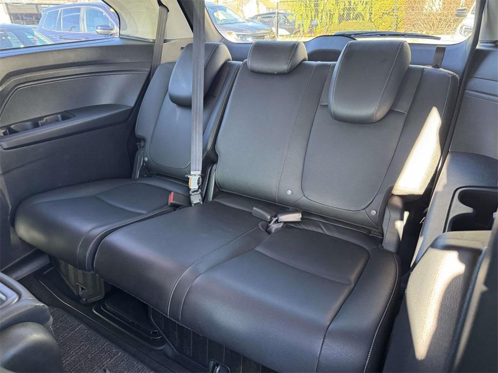 used 2023 Honda Odyssey car, priced at $32,190