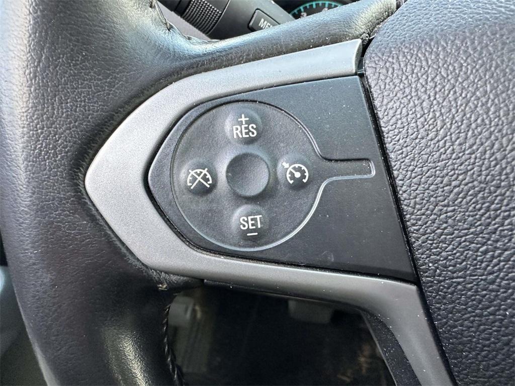 used 2015 Chevrolet Colorado car, priced at $19,986