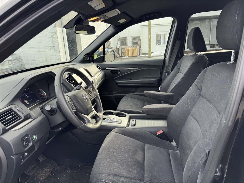 used 2022 Honda Pilot car, priced at $27,333