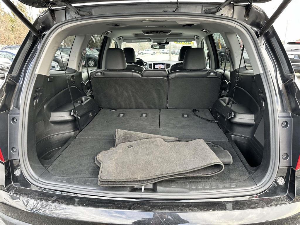 used 2016 Honda Pilot car, priced at $15,986