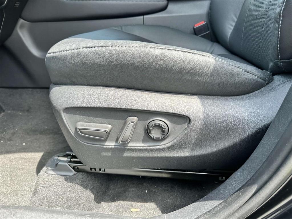 used 2024 Toyota Grand Highlander car, priced at $41,322