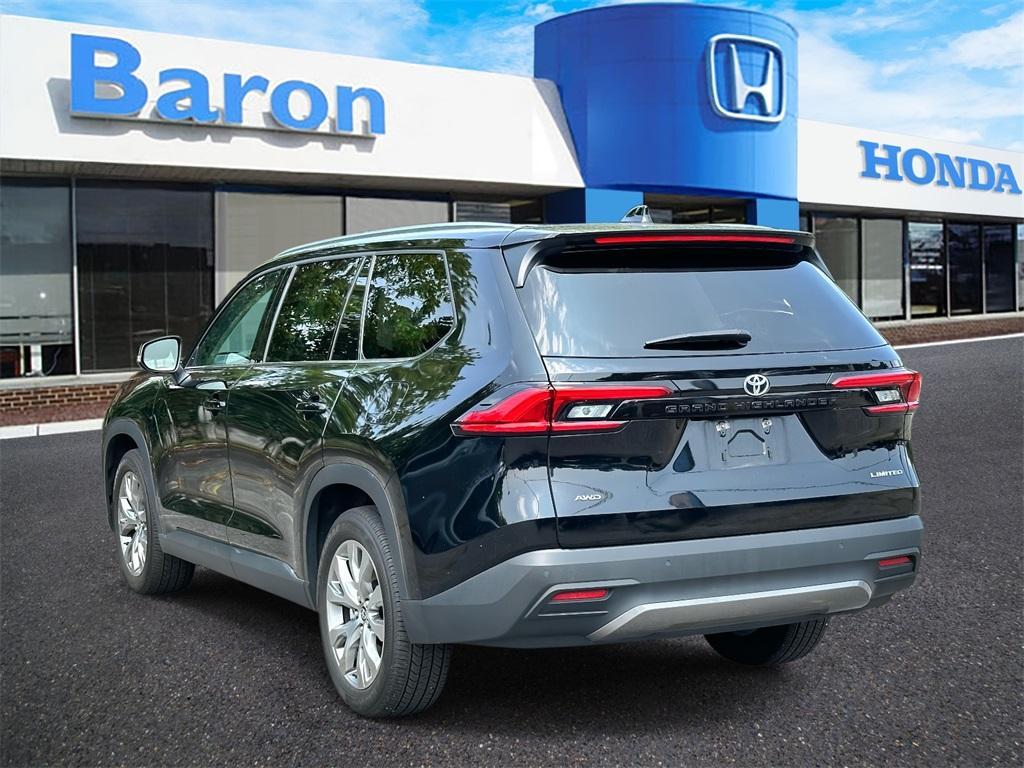 used 2024 Toyota Grand Highlander car, priced at $41,322