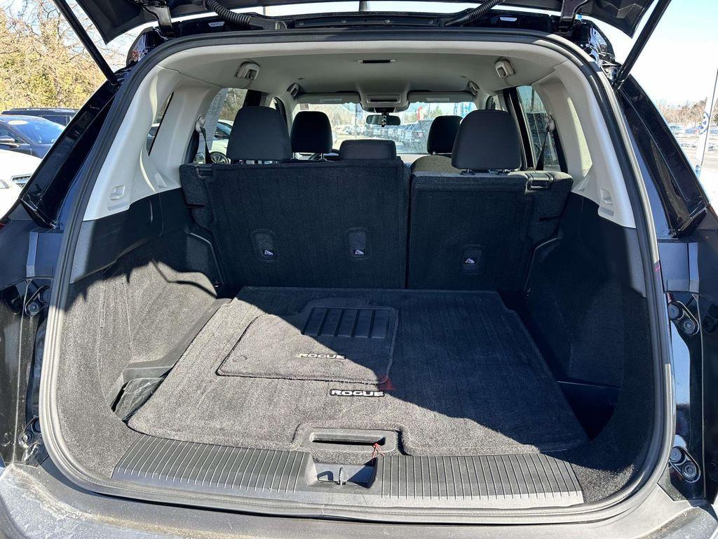 used 2022 Nissan Rogue car, priced at $19,500