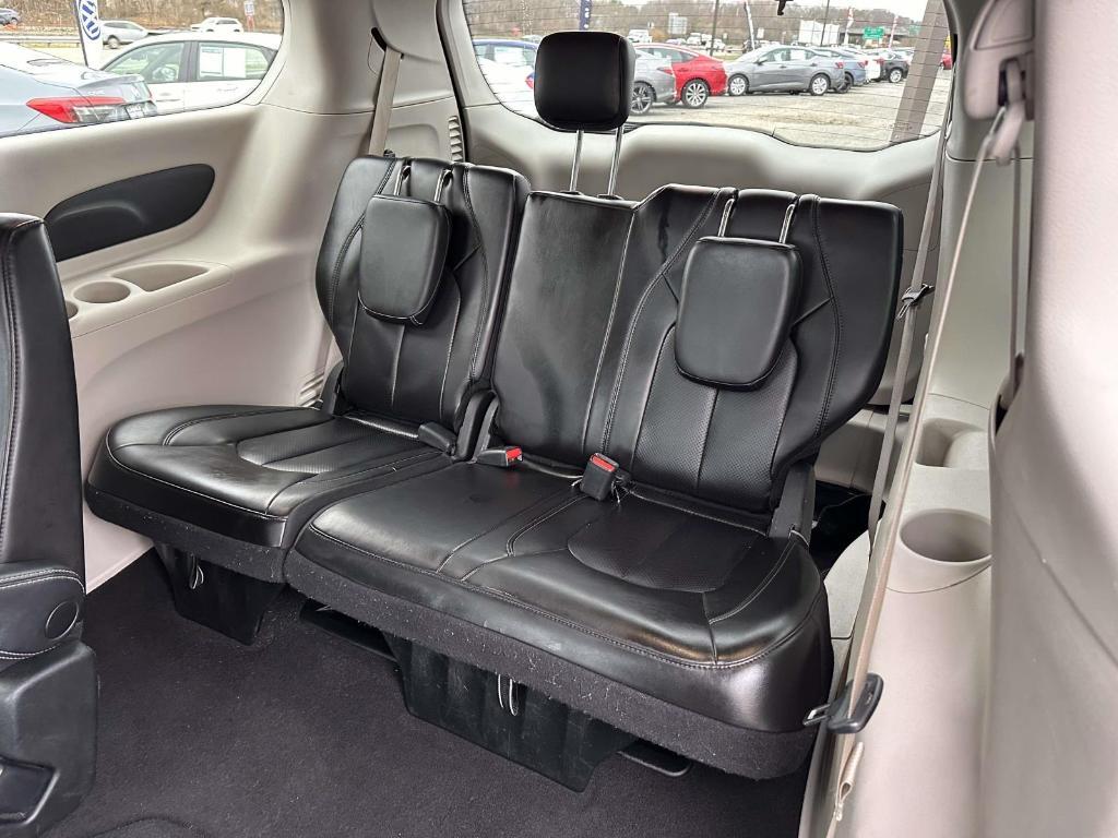 used 2023 Chrysler Pacifica car, priced at $23,205