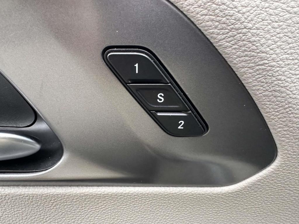 used 2023 Chrysler Pacifica car, priced at $23,205