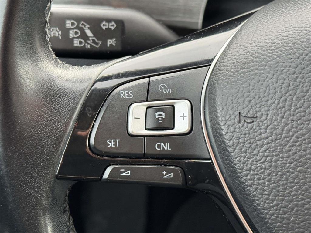 used 2017 Volkswagen Passat car, priced at $12,995