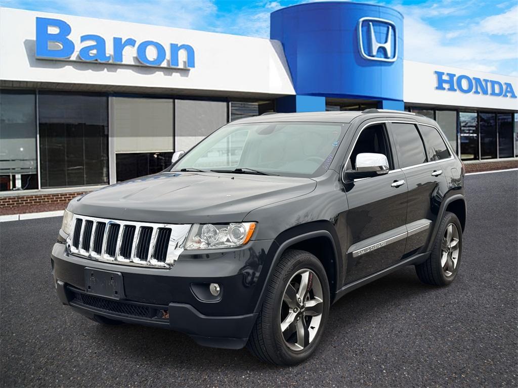 used 2013 Jeep Grand Cherokee car, priced at $13,986