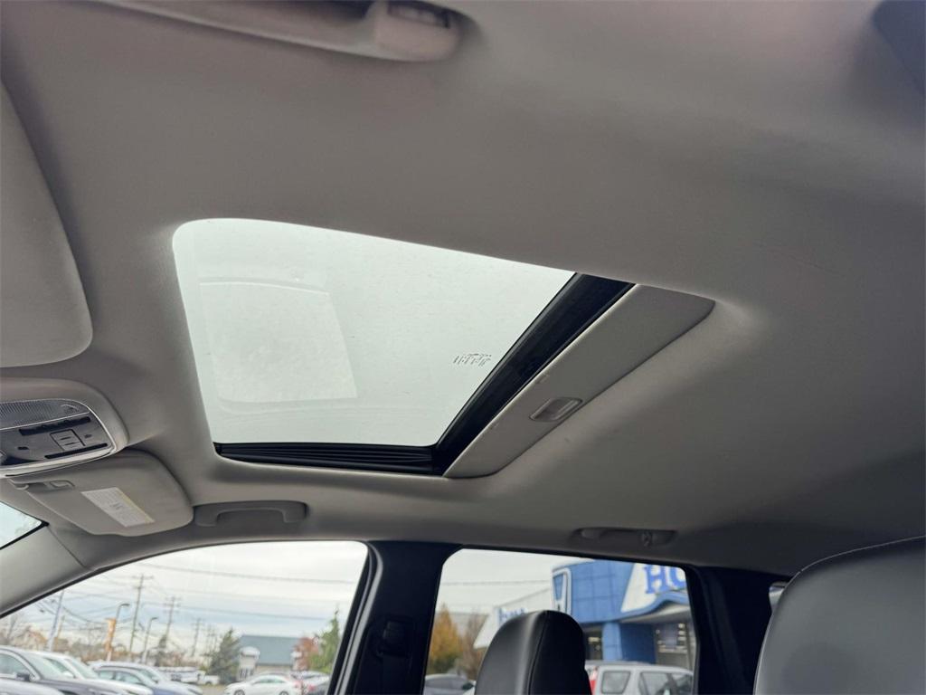 used 2013 Jeep Grand Cherokee car, priced at $13,986