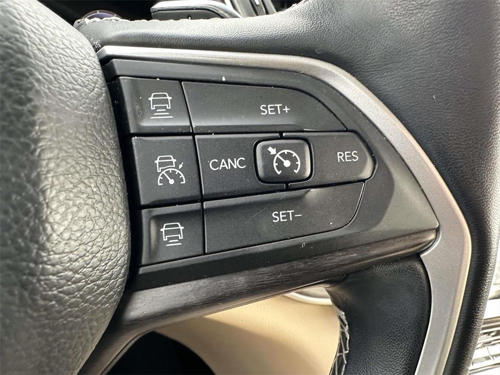 used 2022 Jeep Grand Cherokee L car, priced at $28,000